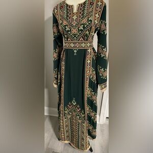 Dark Green Palestinian Thobe